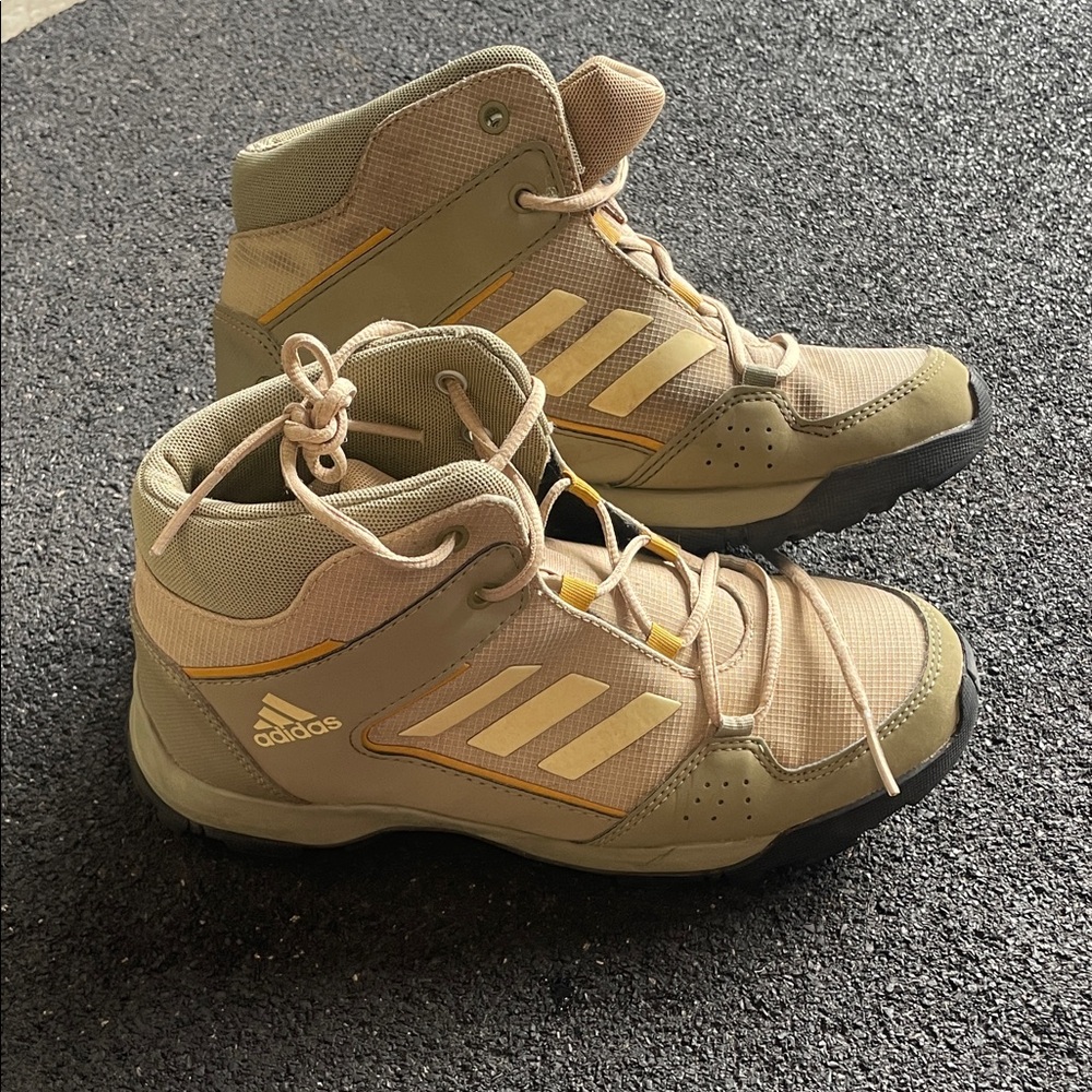 Adidas Beige and Yellow High-Top hiking boots